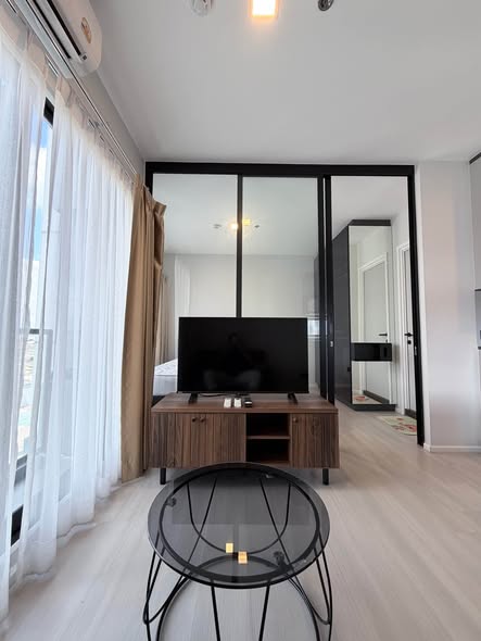 living room and room interior of The Key MRT Phetkasem 48