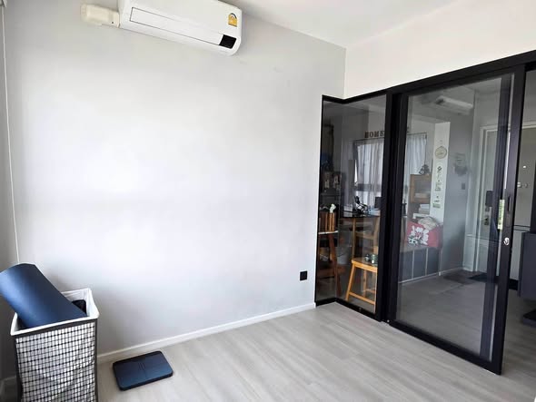 room interior of The Key MRT Phetkasem 48