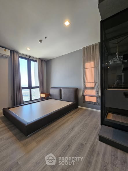 bedroom of The Key Rama 3