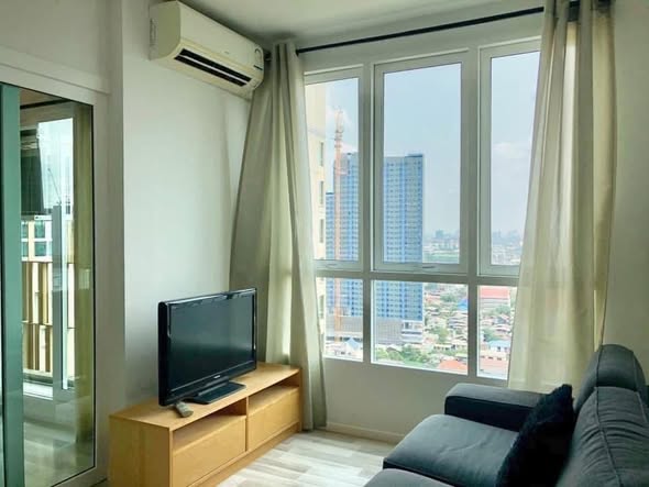 bedroom of The Key Sathon-Ratchaphruek