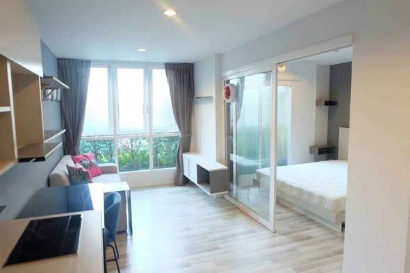 bedroom of The Key Udomsuk