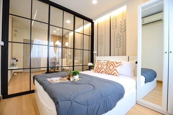 bedroom and room interior of The Kith Plus Sukhumvit 113