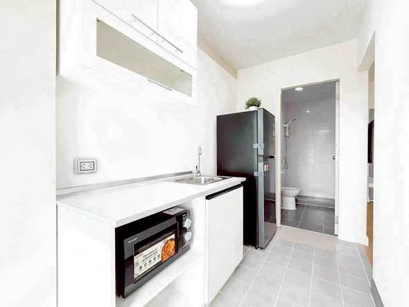 kitchen of The Kith Plus Sukhumvit 113