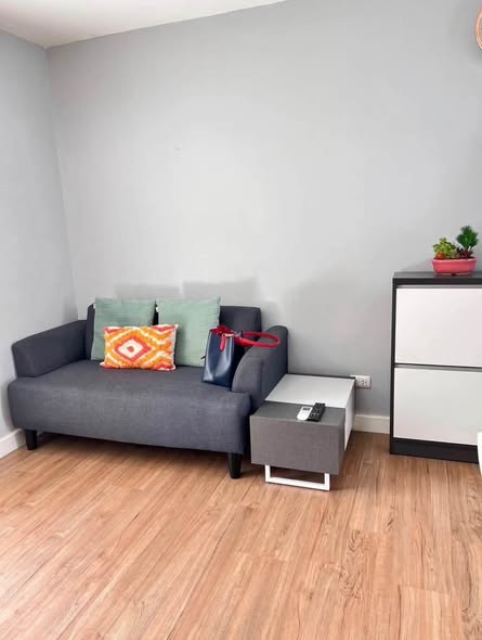 living room of The Kris 5 Ratchada 17