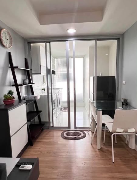 room interior of The Kris 5 Ratchada 17