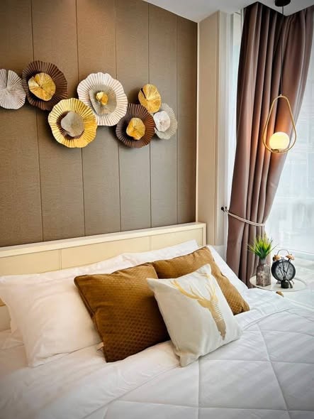 bedroom of The Kris Express 2