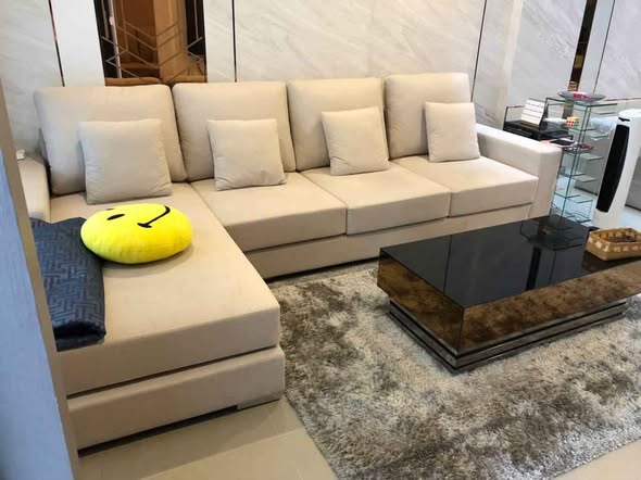 living room of The Landmark เอกมัย รามอินทรา