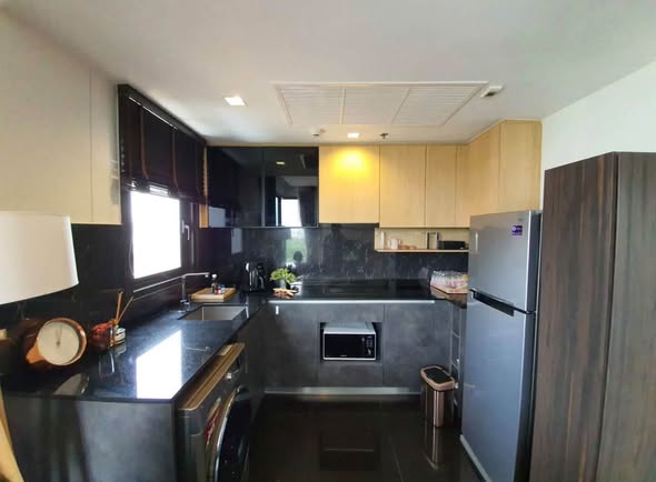 kitchen of THE LINE Jatujak-Mochit