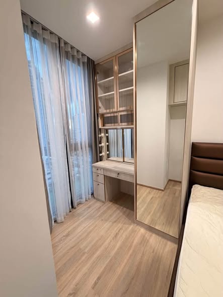 bedroom and room interior of THE LINE Phahon-Pradipat