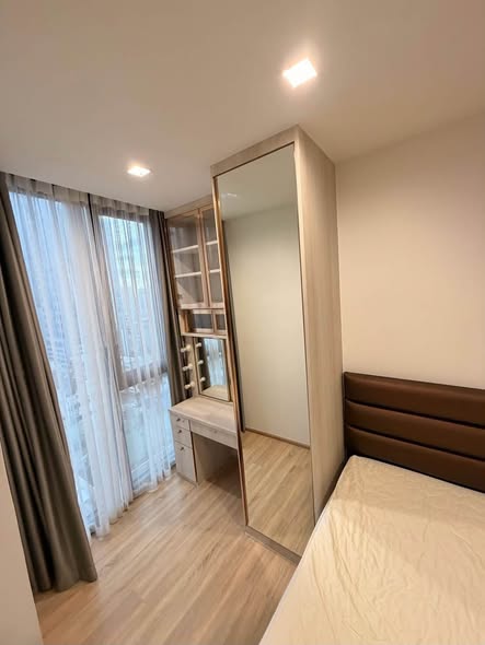 bedroom and room interior of THE LINE Phahon-Pradipat