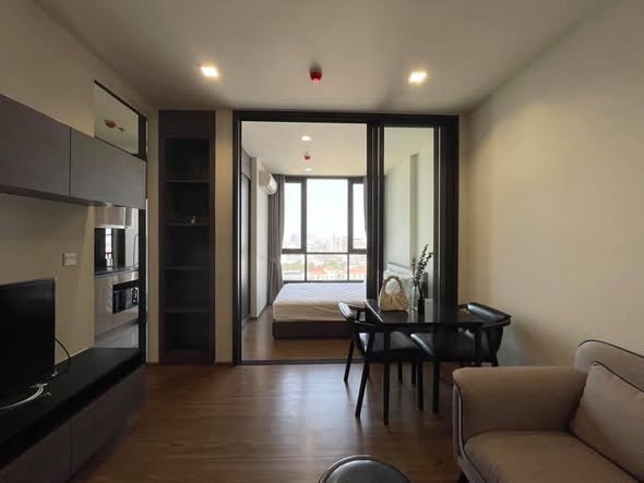 living room and room interior of THE LINE Sukhumvit 71