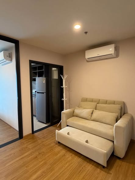 bedroom and room interior of The Line Vibe เดอะ ไลน์ ไวบ์