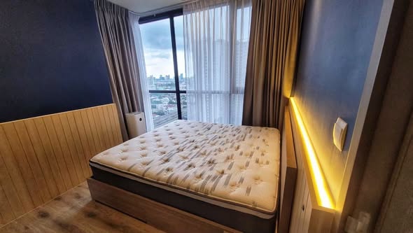 bedroom of THE LINE Wongsawang