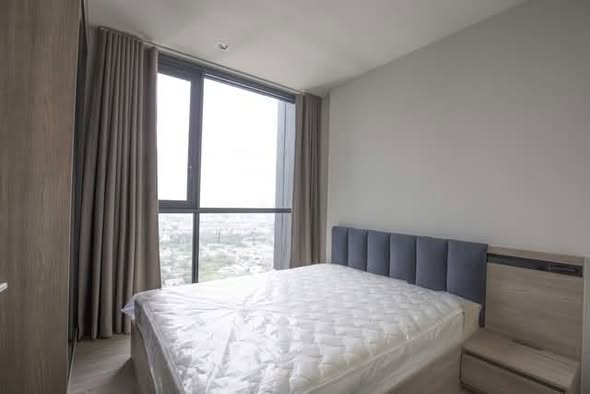 bedroom of THE LINE Wongsawang