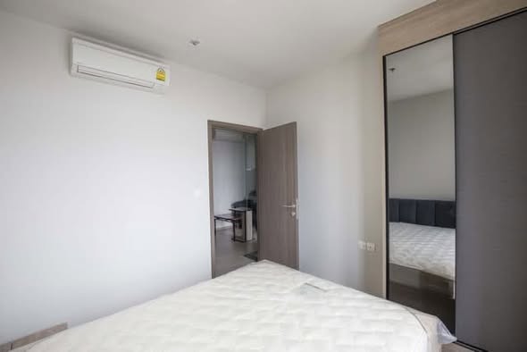 bedroom of THE LINE Wongsawang