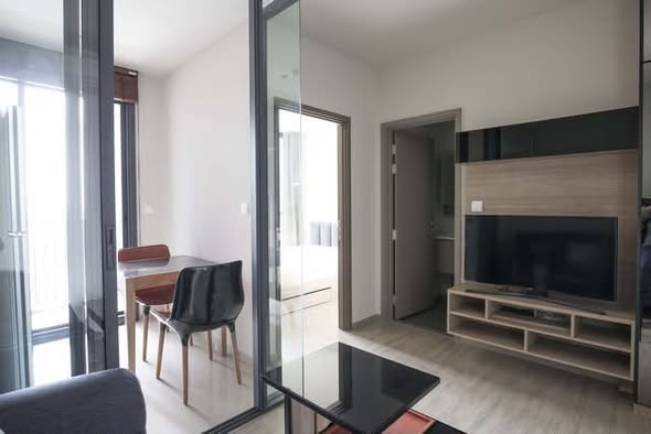 living room and bedroom and room interior of THE LINE Wongsawang