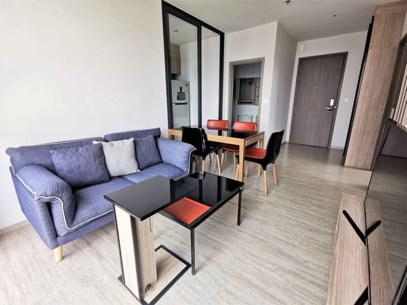 living room and room interior of THE LINE Wongsawang