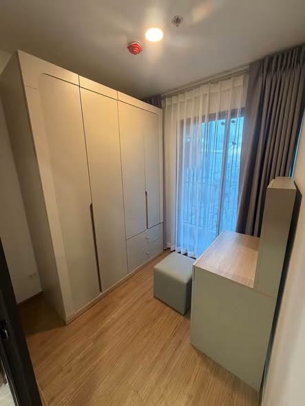 bedroom and room interior of The Livin Ramkhamhaeng : เดอะ ลิฟวิ่น รามคำแหง