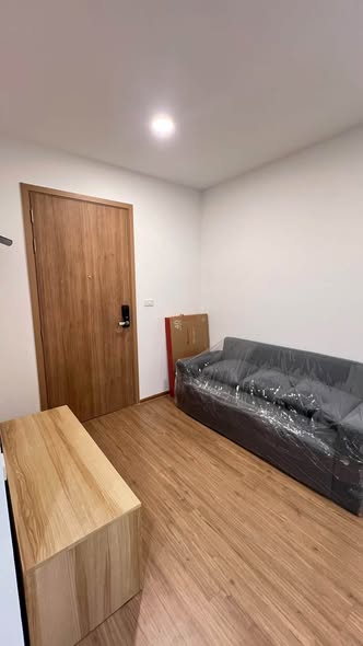 bedroom and room interior of The Livin Ramkhamhaeng : เดอะ ลิฟวิ่น รามคำแหง