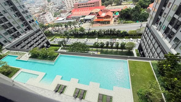 pool of The Livin Ramkhamhaeng : เดอะ ลิฟวิ่น รามคำแหง