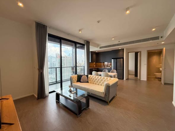 bedroom and living room of The Lofts Silom by Raimon Land