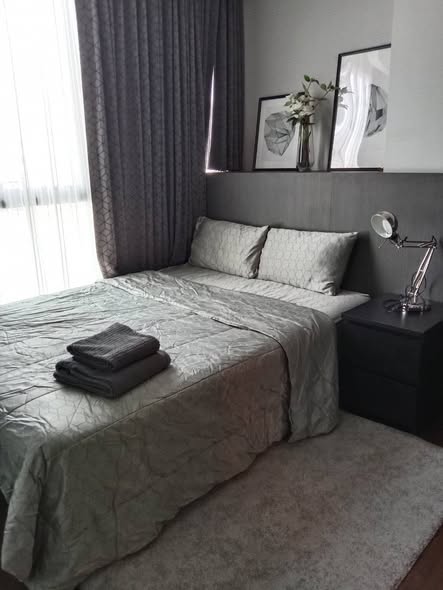 bedroom of The Lumpini 24