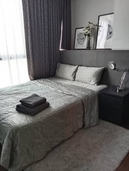 bedroom of The Lumpini 24