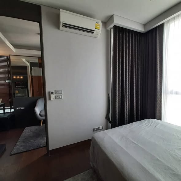 bedroom of The Lumpini 24