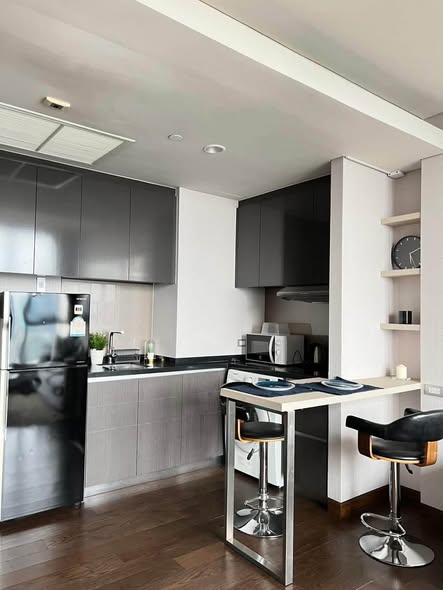 kitchen of The Lumpini 24