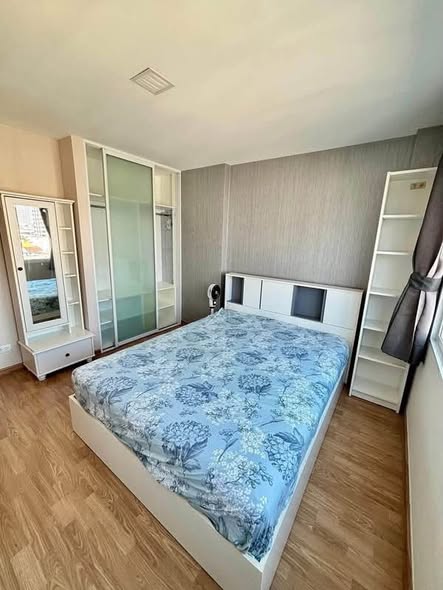 bedroom of The Maple Ratchada-Lat Phrao