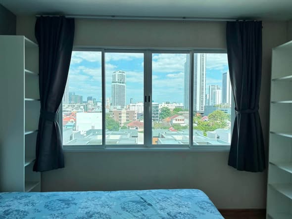 bedroom of The Maple Ratchada-Lat Phrao