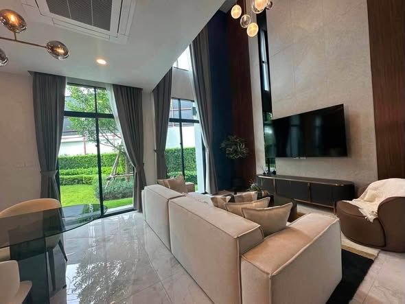 living room of The Master Ratchaphruek – Maha Chesadabodindranusorn Bridge เดอะ มาสเตอร์ ราชพฤกษ์-สะพานมหาเจษฎาบดินทร์ฯ