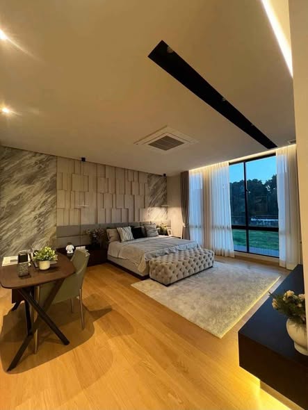 bedroom of The Master Reflexion @BTS Onnut