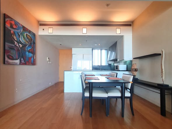 living room and room interior of The Met Condominium