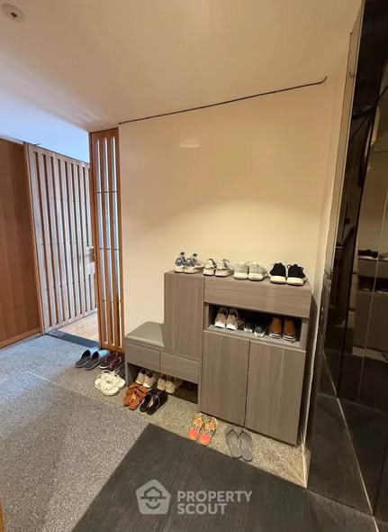 room interior of The Met Condominium