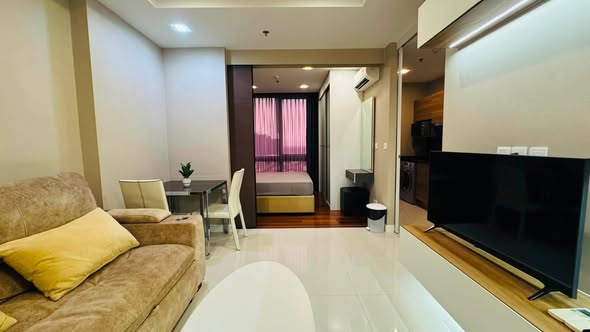 living room of The Metropolis Samrong