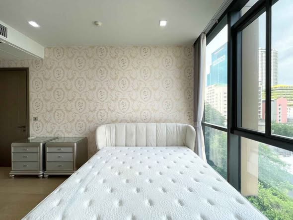 bedroom of The Monument Thong Lo
