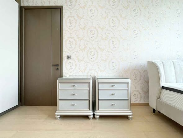bedroom of The Monument Thong Lo
