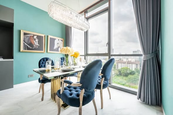living room of The Monument Thong Lo