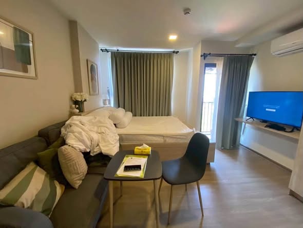 bedroom of THE MUVE Bangna