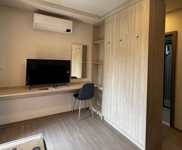 bedroom and room interior of THE MUVE Bangna