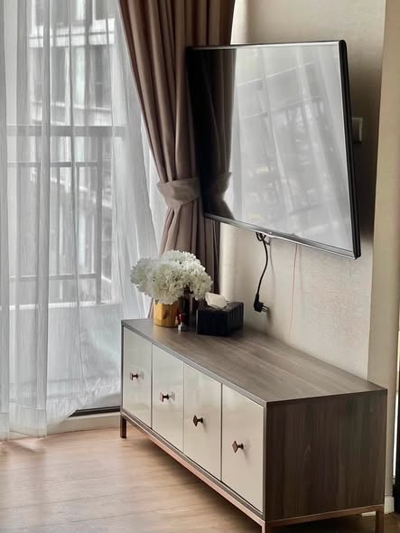 living room and room interior of The Nest Sukhumvit 64 Phase 2