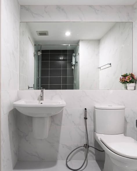 bathroom of The Niche Mono Sukhumvit 50