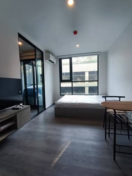 bedroom and room interior of The Origin E22 Station