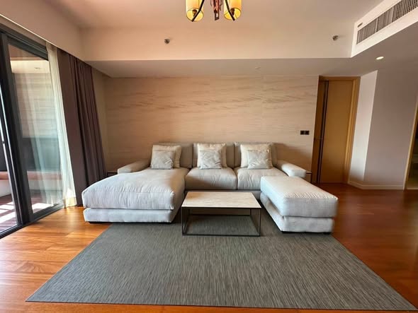 living room and bedroom of The Pano