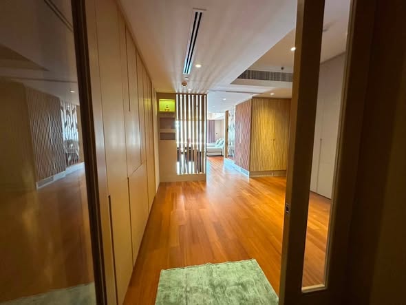 room interior of The Pano