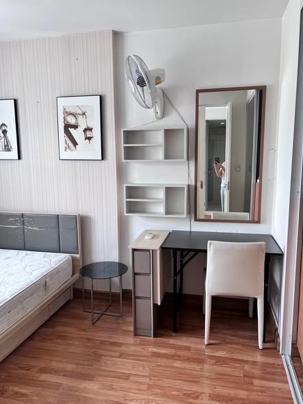 bedroom of The Parkland Grand Asok-Phetchaburi