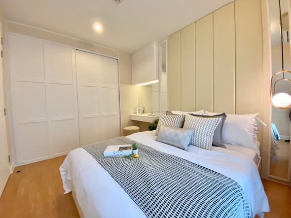 bedroom of The Parkland Grand Asok-Phetchaburi