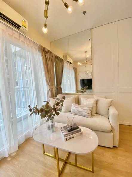 bedroom and living room of The Parkland Grand Asok-Phetchaburi