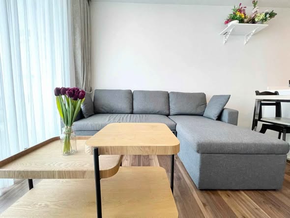 living room and room interior of The Peak Towers
